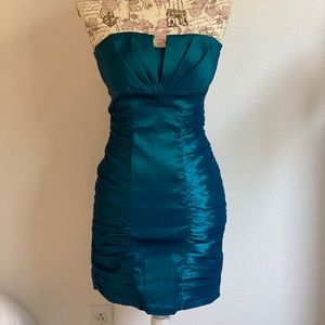 Emerald cocktail or formal dress strapless small